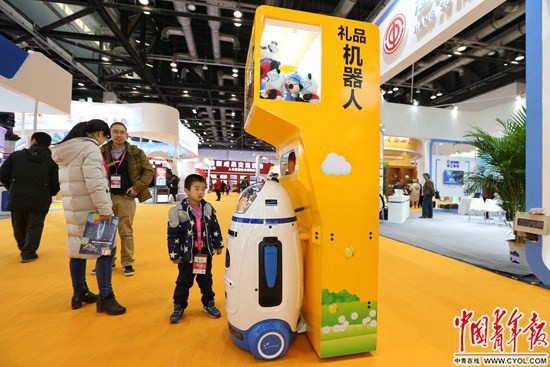 最新摆摊小食品机械，创业必备利器，点亮自信之光