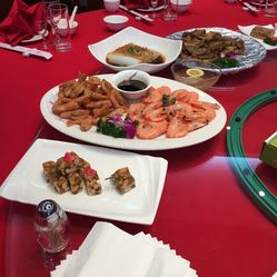 上饶青蓝国际最新进展，巷弄深处的美食奇遇揭秘