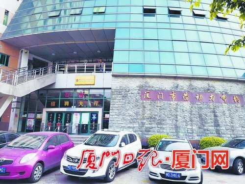 本溪劳动大厦最新招工启事，职场新篇章，变化带来自信与成就感！